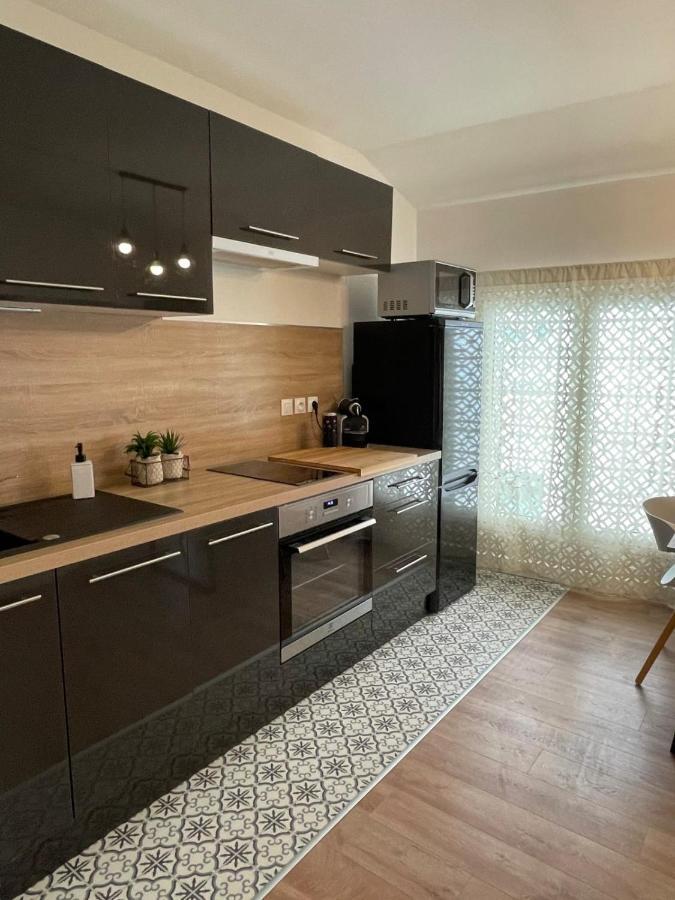 Magnifique Appartement Au Coeur De La Ville Beziers Exterior photo